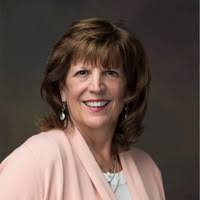 Diane Bednar's Instagram, Twitter & Facebook