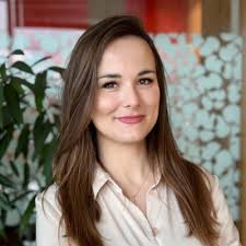 In my professional journey, I've come to realize the significant impact  that farewell gifts can have. Years ago, the team of Instytut Kultury  Miejskiej gifted me my very first professional backpack,… |