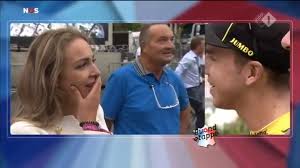 Kevin heeft doos vol gevaarlijke kruidenpotjes verstegen: Dolblije Vriendin Groenewegen Snapt Er Helemaal Niks Van Hoe Dan Video Sportnieuws