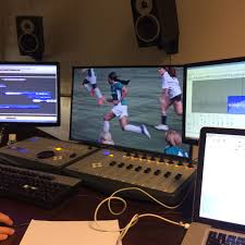 Une collection documentaire portée par le réseau régional de france 3 diffusée dans chacune des 13 régions de france, signée par des auteurs qui vivent, créent et travaillent partout en france. En Terrain Libre Sur France 3 Ile De France Le Lundi 24 Mai A 23h45 Cinesphere