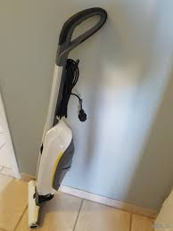 Le moteur de cette brosse est à 4 temps honda. Karcher Fc5 Premium Il M A Reconcilie Avec Le Lavage Des Sols Maison Et Domotique