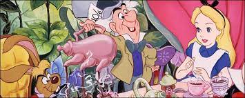 Les aventures d'alice au pays des merveilles (titre original : Alice Au Pays Des Merveilles Adaptee Par La Cw News Series A La Tv Allocine