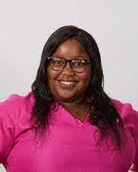 Louella Chambers's Instagram, Twitter & Facebook