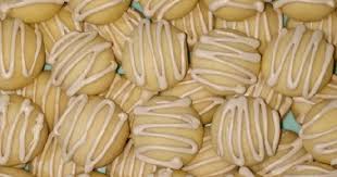 Resep kue kacang jadul ini masih menggunakan cara yang tradisional, mulai dari mengupas kacang dengan nampan hingga bentuknya. 5 Resep Molly Enak Dan Sederhana Ala Rumahan Cookpad