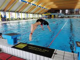 Mouscron Le Triathlon Promo Belle Vitrine Pour L Etm Video Edition Digitale De Mons