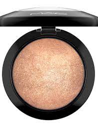 Cosmetics face shimmer products help you bring that eye catching radiance to any look. Best Highlighter 2021 16 Reviewed By Cosmopolitan Editors