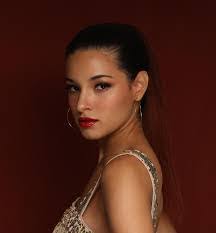 Lourdes Morejon's Instagram, Twitter & Facebook