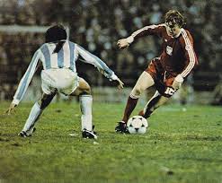 A full international for poland since 2008, lewandowski has earned over 120 caps and was a member of their team at uefa euro 2012, euro 2016, the 2018 fifa world cup and euro 2020. Cult Eastern European Players Number One Zbigniew Boniek Football Thesportsman