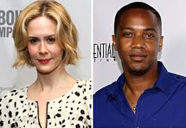 Over 16 years and 17 seasons, grey's anatomy has made global stars of actors including ellen pompeo, patrick dempsey, sandra oh. Grey S Anatomy Recruits Sarah Paulson J August Richards To Go Back In Time Tv Guide