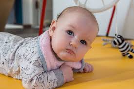 Mallukas kirjutab @ rootsi seinad, ronimis keskus, lumetuub, kelk, sport,  lapseareng, spordikompleks, lauamäng