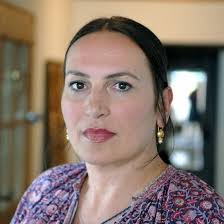 Die Rosenheim-Cops S19E01: Zu Tode gekuschelt