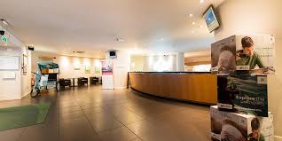 Holiday inn edinburgh hotel offers free parking, an indoor pool and a gym. Edinburgh Hotel With Pool Holiday Inn Hotel Edinburgh