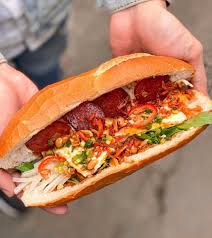 Jun 20, 2021 · cách đó 4 km, hơn 100 phần bánh mì bò kho được mang đến khu vực phong toả ở chung cư phan văn trị (quận 5) cho bà con nơi đây. Ä'á»‹a Chá»‰ Cuá»'i Tuáº§n Hai Tiá»‡m Banh Mi Láº¡ á»Ÿ Sai Gon Ngoi Sao