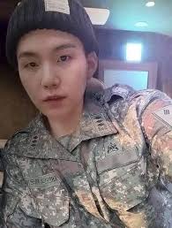 Hello fan greetings I'm just lonely and can't sleep military isn't easy for  me my shoulder still hurts badly please send me your prayers if you really  care about me i guess