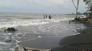 Selain tempat yang nyaman dan aman. Abrasi Pantai Sigandu Di Batang Dikhawatirkan Hilang Tahun Depan Tribun Jateng