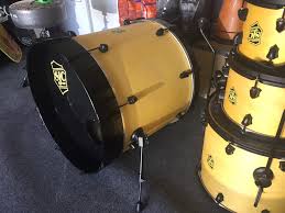 Who likes extended bass drum hoops?...