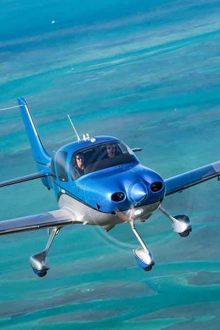 India’s New Status Symbol in the Sky: Why UHNW Families Are Buying Cirrus SR22s Over Airline Tickets