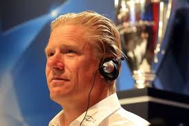 Manchester united legend peter schmeichel has revealed his pride at son kasper for the players want to get better and improve. Peter Schmeichel Says Manchester City Are Now A Bigger Club Than United Based On Form Mirror Online