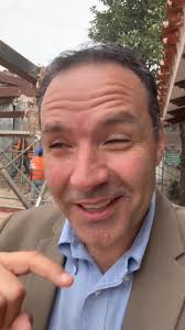 Unidad, es lo que pide el pueblo boliviano. Anoche tuvimos una entrevista  de lujo con Ronald McLean, que junto a Nuestro querido amigo Germán  Gutierrez "Chunka", nos demostraron que la batalla de