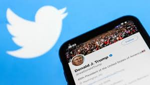 Последние твиты от donald j. Twitter Temporarily Disabled Interacting With President Trump S Tweets