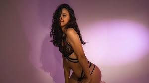 Daily 403 Naked Porn Videos with AmyRossie.