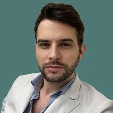 Sandra Zak's Instagram, Twitter & Facebook