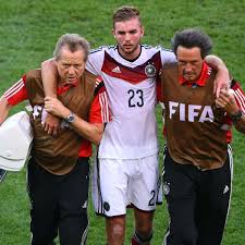 Alle infos zum legendären tor im wm finale 1966. Wm 2014 Finale Christoph Kramer Verletzt Raus Panne Im Brasilianischen Tv Fussball