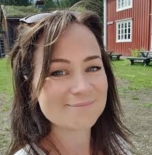 Tina var før i tiden et skikkelig luksusdyr med 20 parfymer i badeskapet