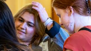 As Kansas lawmakers target abortion rights, opposition unites at Statehouse 