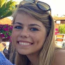 Dani Averill's Instagram, Twitter & Facebook