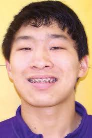 Local Golf Notes: Selah's Apodaca qualifies for state, wins inspirational  award