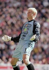 Каспер петер шмейхель ( дан. Peter Boleslav Shmejhel Peter Boleslaw Schmeichel Daniya Peter Schmeichel Aston Villa Aston