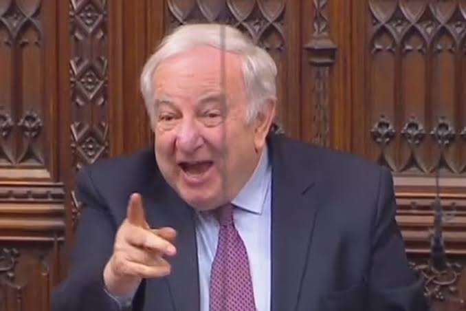 Labour peer to launch blistering attack on royals over £100m grant from taxpayers - AOL