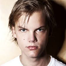 Tim bergling, also known as avicii, was a swedish dj and producer who worked on live concerts. Avicii Fan Lexikon
