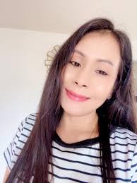 ມື້ນີ້ມາເປັນແມ່ຄ້າຂາຍເສັນເຂົາປຽກໝຽວນຸ້ມເດີພີນັ້ອງ❤️❤️❤️🍜🍜🍜😋😋😋😋