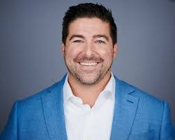 Corey Donaldson's Instagram, Twitter & Facebook