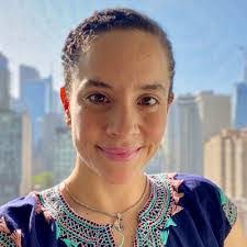 Janice Ye's Instagram, Twitter & Facebook