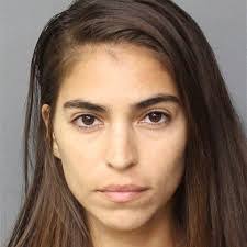 Antonella Maria's Instagram, Twitter & Facebook