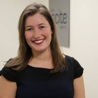 Jessica Floyd's Instagram, Twitter & Facebook