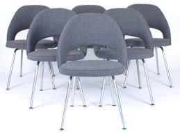 Wildlife photographer | 24 espoo, finland all animals wild & free info@soosseli.com direct.me/soosseli. Galerie Alexandre Guillemain Artefact Design Eero Saarinen 6 Model 71 Executive Chairs Produced By Knoll International In 1951