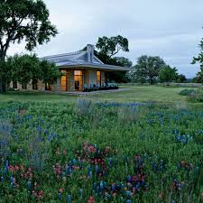 Portraitist sedrick huckaby, an old texan, roger winter, and the landscape artist jim woodson. Laura And George W Bush S House In Texas Architectural Digest