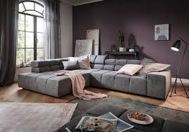 Sofas & ecksofas mit schlaffunktion jetzt im onlineshop entdecken & bequem liefern lassen. Inosign Ecksofa Ancona Mit Auffalliger Steppung Wahlweise Mit Motorischer Sitztiefenverstellung Inkl 3 Zierkissen Und Verstellbaren Kopfstutzen Online Kaufen Otto