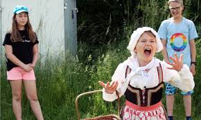 Zeitreisen von Mittag bis Mitternacht