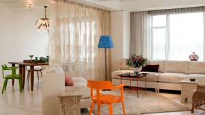 Gunakan gorden atau tirai untuk pilihan partisi ruangan yang sederhana nan efektif gunakan partisi ruangan berbahan kaca partisi ruangan adalah solusi dekoratif bagi anda yang mau memberikan sekat pada ruangan. Tak Perlu Dinding Tirai Juga Oke Untuk Pemisah Ruangan