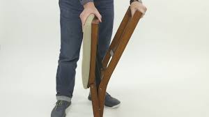 Meco S Stakmore Chair Setting Up And Folding Youtube