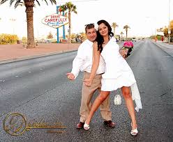 13 Unique Vegas Wedding Ideas Wedding Idea Weddingideas Vegas Wedding Dress Popular Wedding Dresses Wedding Gown Shop