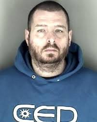 Devante Cox's Instagram, Twitter & Facebook