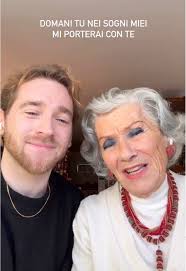 Nonna Difende Nipote