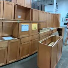 It is 10,000 sqft and displaying a vast amount of kitchen cabinets. Jamie Williams Cabinetshopper Twitter