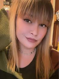 Resin art fail: canvas stuck in the resin